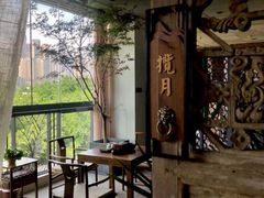-冰冰龙虾·江湖菜·花园江景餐厅