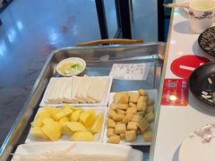 -哈尔滨烧烤·山河村铁锅炖(交大店)