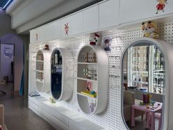 -唯儿诺儿童医院·儿科·眼科(新天地店)