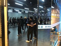 -零下舞度·街舞连锁机构(万科中心店)