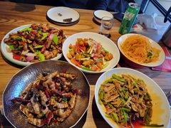 -金太阳海鲜烧烤·本地人餐厅(东纬路旗舰店)