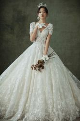 -雪中彩影婚纱摄影·微光艺术中心