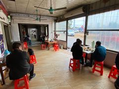 大堂-洲心明记烧肉大粥(总店)
