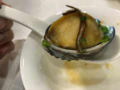 果皮蒸鲍鱼-东江酒楼(鼎鑫商务中心店)