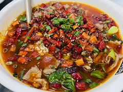 -湖南人家湘菜馆(镇江路店)