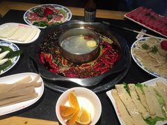 -董家湾重庆老火锅(嘉华店)