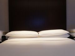 -上海龙之梦万丽酒店