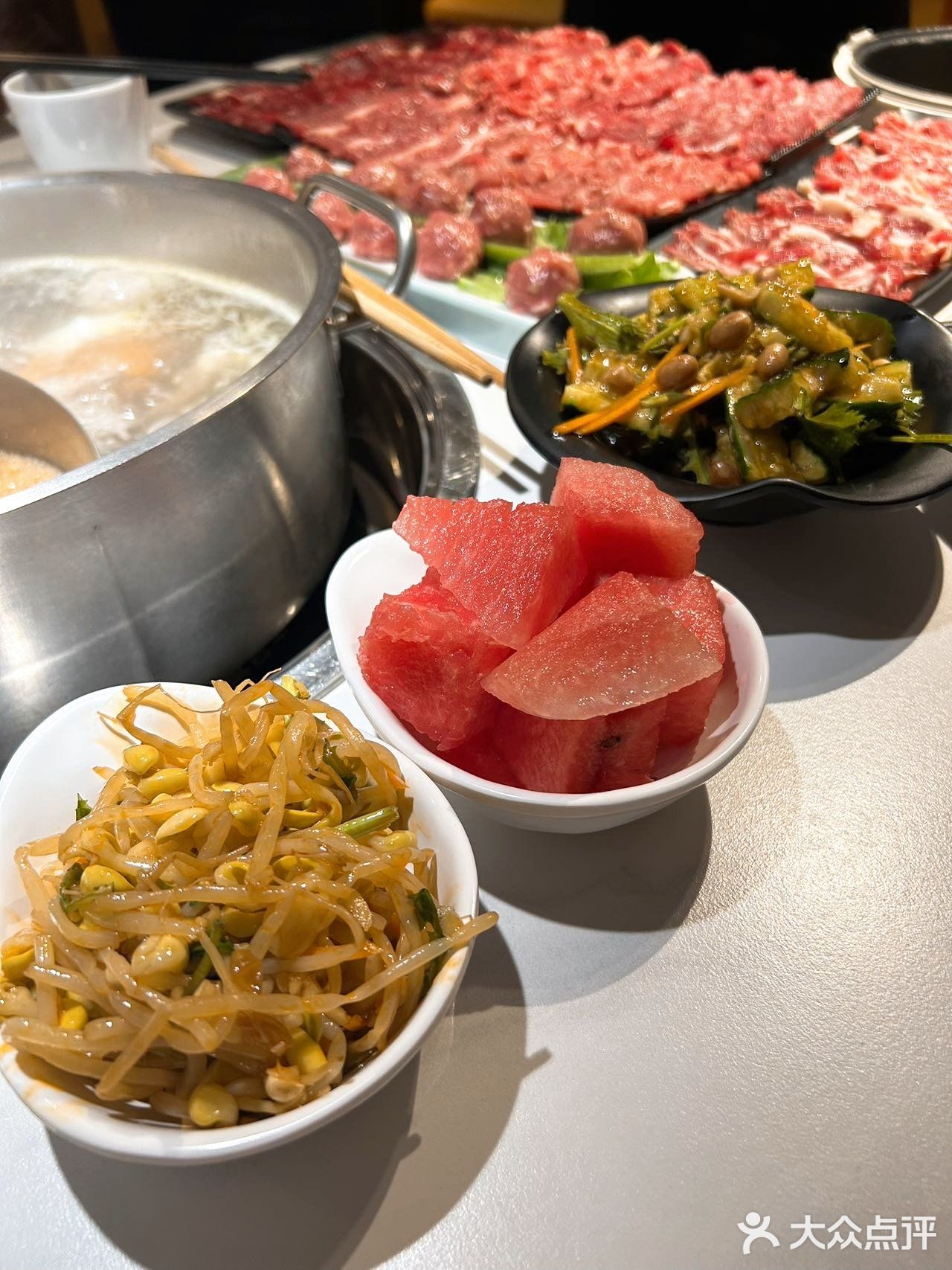 新区难得一见的正宗潮汕牛肉火锅！