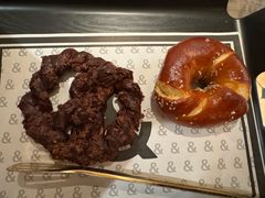 海盐碱水贝果-B&C黄油与面包·THE GARDEN BAKERY概念店(世纪汇店)
