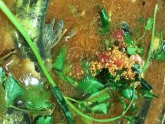 -野山舂·贵州现舂酸汤火锅(鸿通城店)