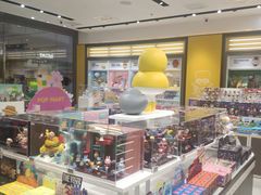 -泡泡玛特POPMART(万达店)