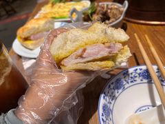 澳门猪扒包-十六蒲(桂林路店)