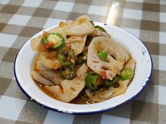 -三镇卤货二公司(汉街店)