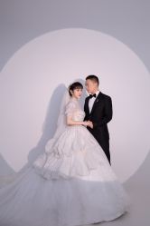 -角色婚纱摄影(中心店)