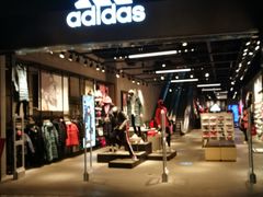 -adidas(印象城购物中心店)