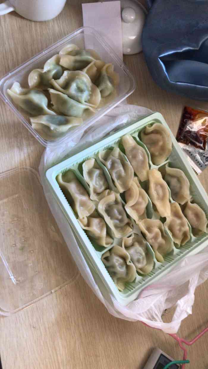 打分 点的外卖感觉皮还有嚼劲韭菜鸡蛋馅的最好吃