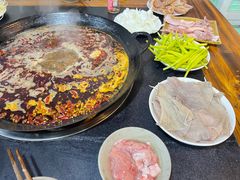 -苟味道老火锅(黄桷坪店)