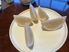 椰子饭-蜈支洲岛珊瑚酒店临海阁中餐厅