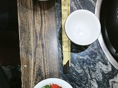 -乳仔牛牦牛汤锅 烤羊排(松潘古城店)