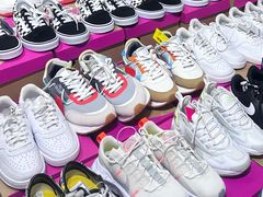 -唯品会(北京国瑞城店)