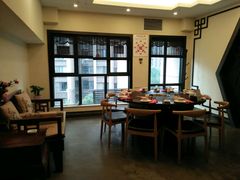 包厢-仁虎老火锅(黄泥磅店)