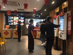 -麦当劳(政通路店)