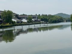 -鲁镇