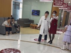 -雅悦齿科(顾村公园店)