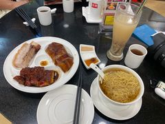 烧腊三拼-丽的面家(多宝路店)