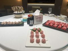 -红鼎豆捞·非遗鲍皇汤火锅(宝丰路店)