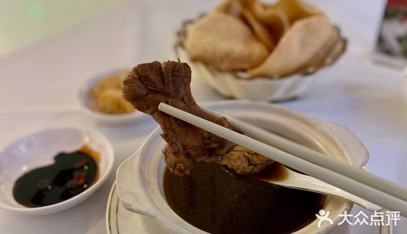 螃蟹之家的[礼花]一人逛吃指南