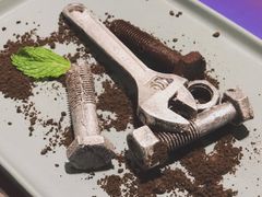 网红巧克力扳手-赫帝拉航空主题餐厅(南宁店)