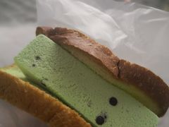 -詹爷爷乌节路街头冰淇淋