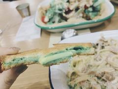 -HELLO 27 意面·沙拉·帕尼尼