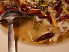 老坛子酸菜鱼（鲈鱼3-4人份）-太二酸菜鱼(广州IFC国金天地店)