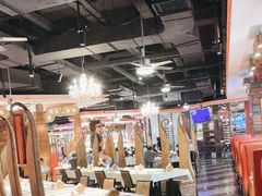 -四海一家自助餐(益田假日广场店)