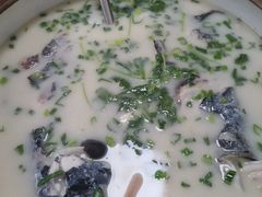 -旭龙鱼头王(航华店)