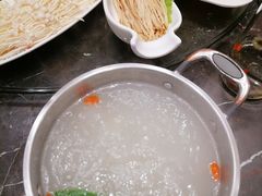 -世贸万锦大酒店·烹大师火锅达人