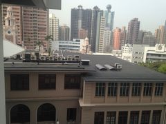 -香港大学