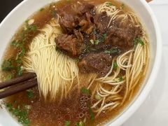 -老西白点心店