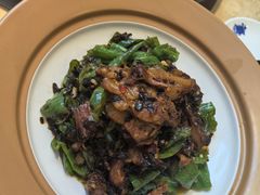 -陈大锅·岳阳鱼馆·地道岳阳菜(美食街店)