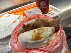 -贾国龙中国堡(上地华联店)