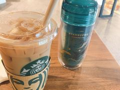 -星巴克(迪士尼小镇店)