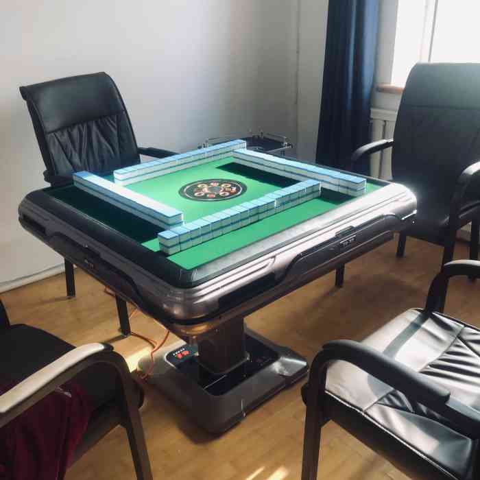 博弈晟棋牌室-"很干净的麻将馆 机器挺好用的 斜着上来的.