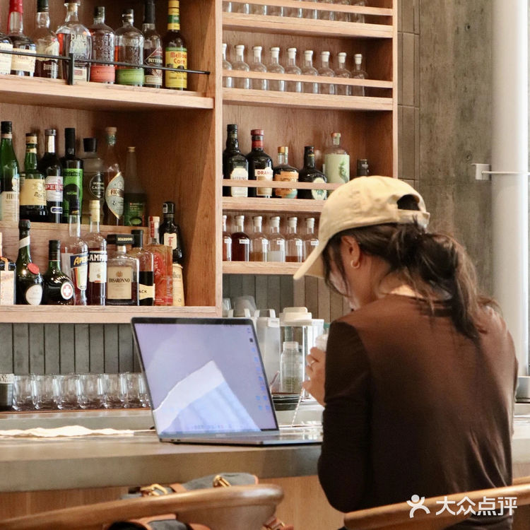 整条街最靓的咖啡店