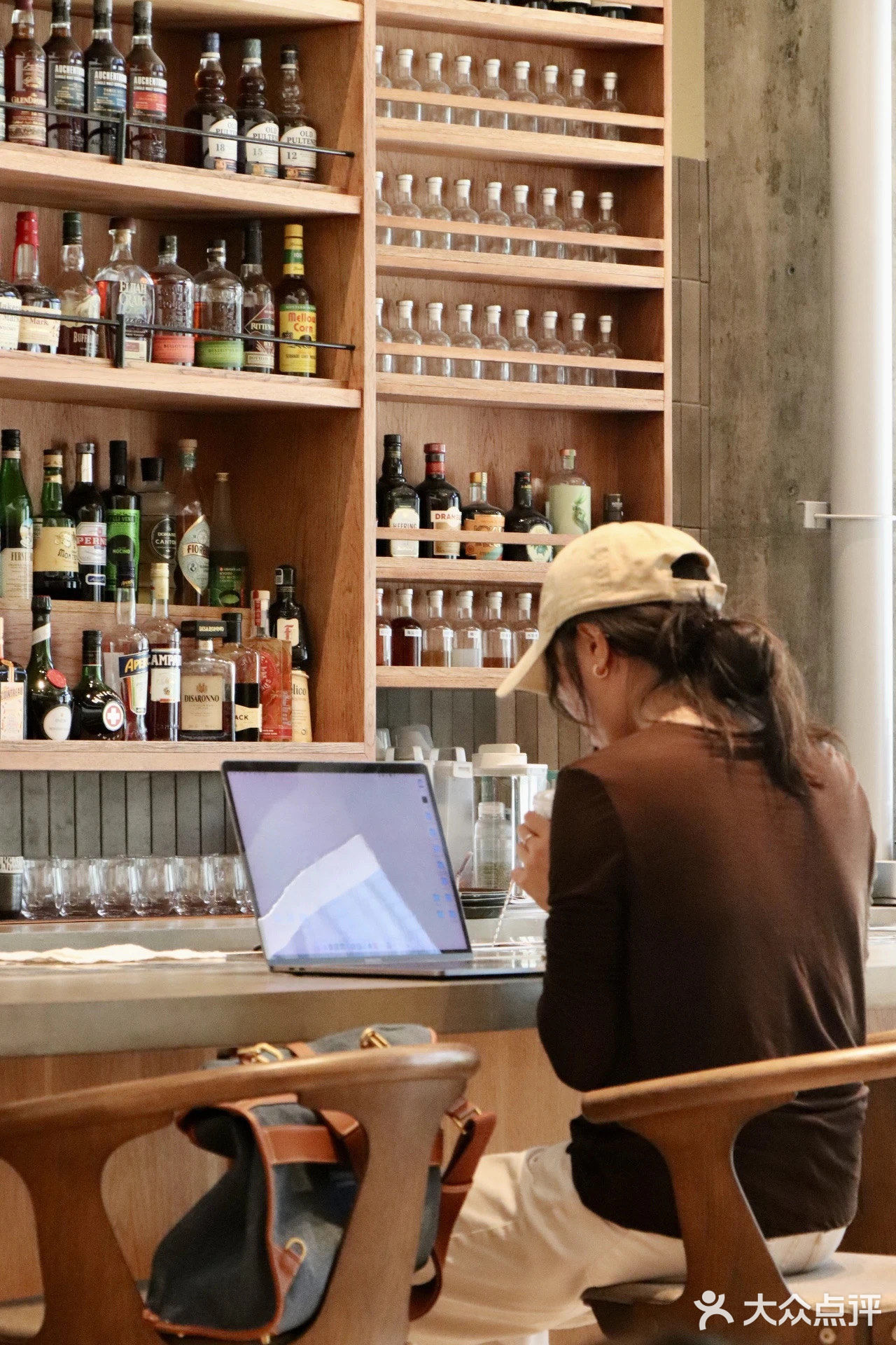整条街最靓的咖啡店