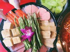 -谭鸭血老火锅(漳州路店)