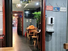 门面-万记麻辣烫国展总店