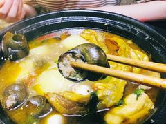 田螺鸭脚煲-老表记广西宵夜螺蛳鸭脚煲(西大店)