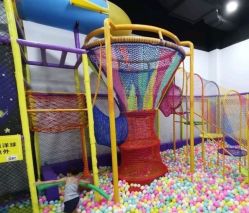 -蹦贝运动中心·蹦床·攀岩·闯关(龙岗店)